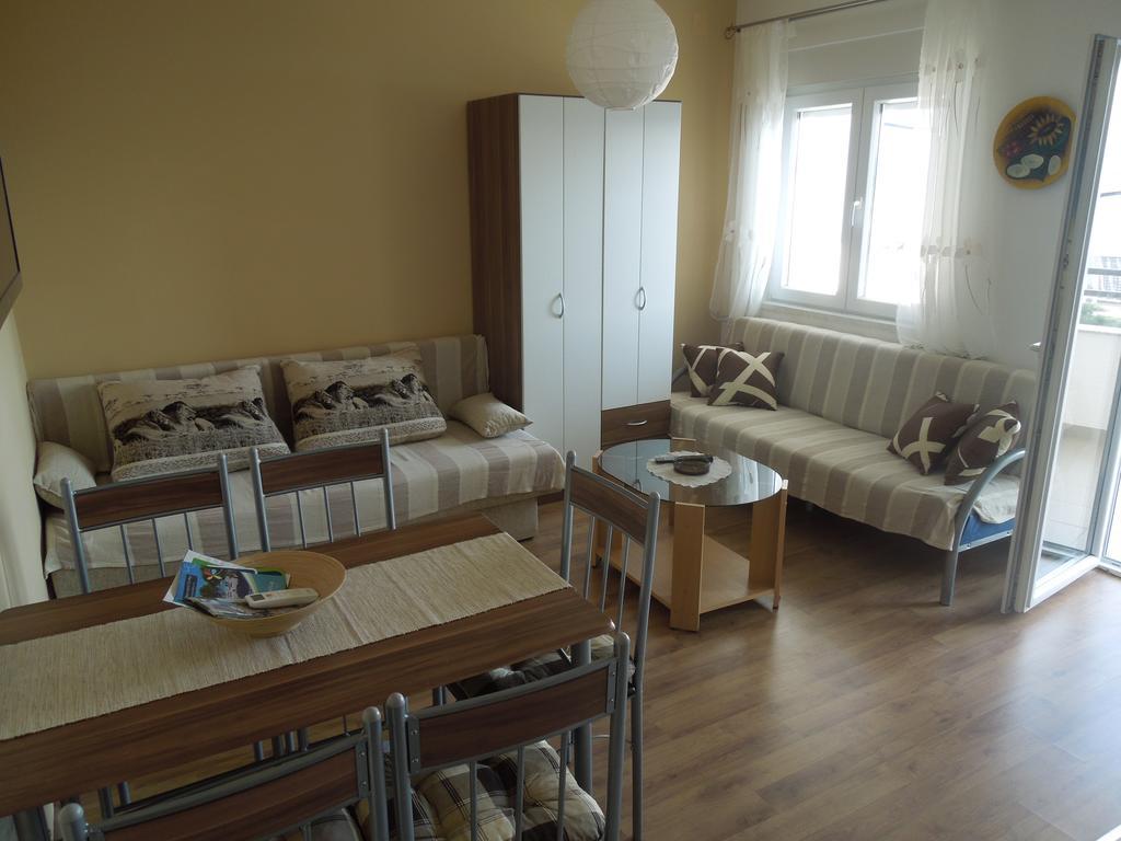 Apartments Meleh Crikvenica Room photo