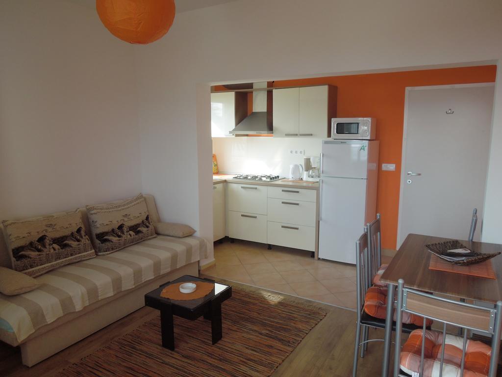 Apartments Meleh Crikvenica Room photo